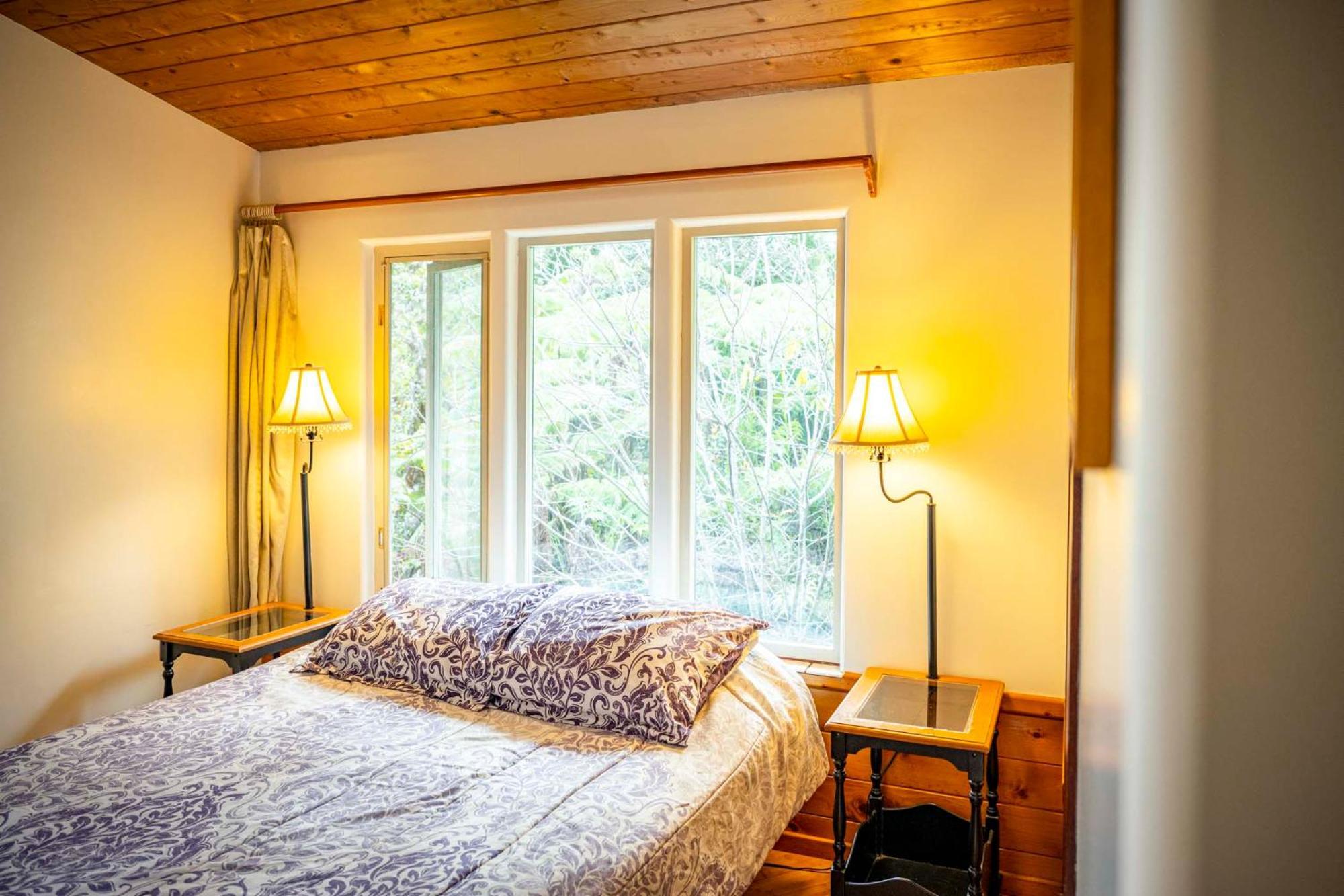 Volcano Inn Bed N Breakfast Екстериор снимка