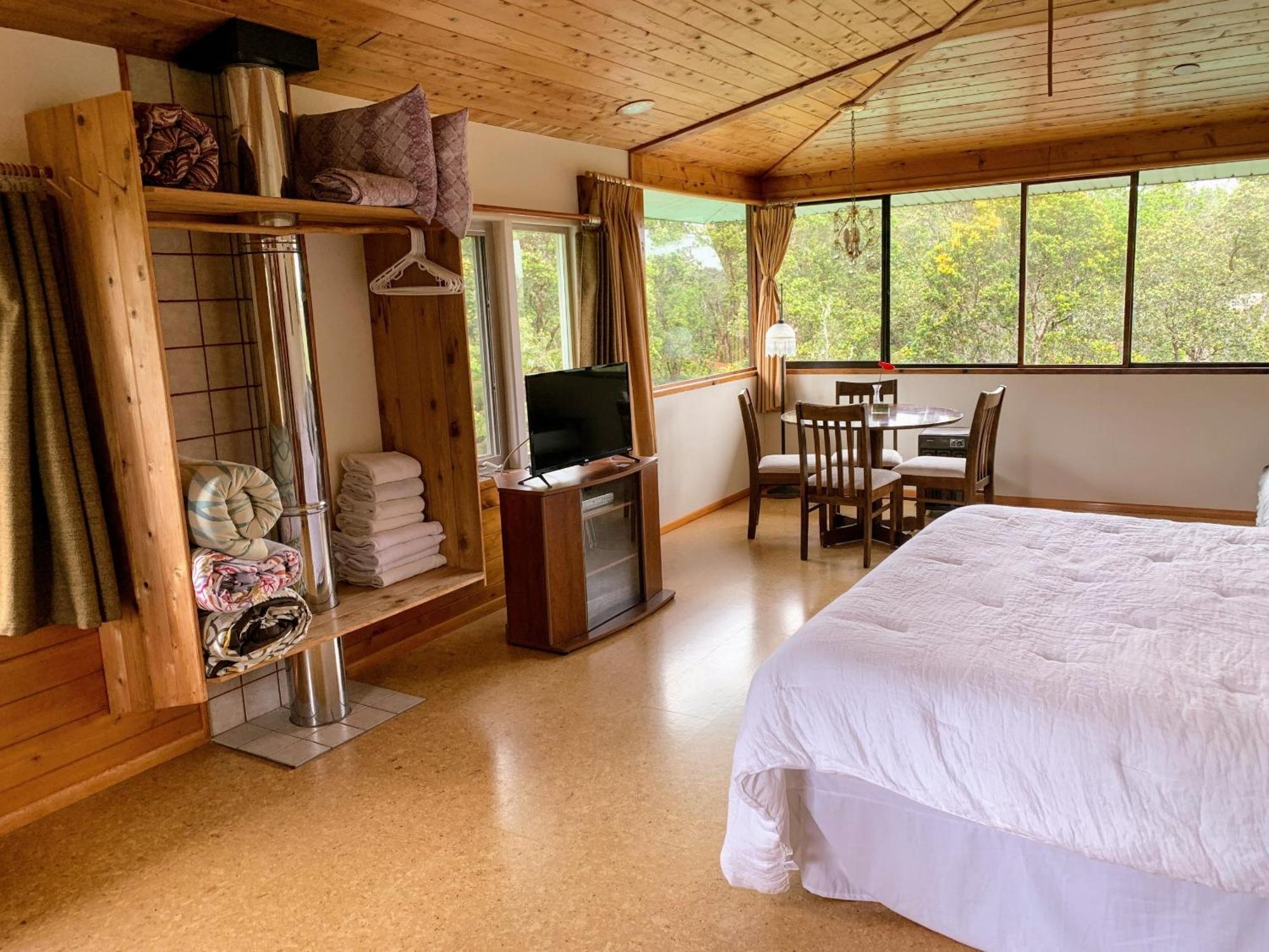 Volcano Inn Bed N Breakfast Екстериор снимка